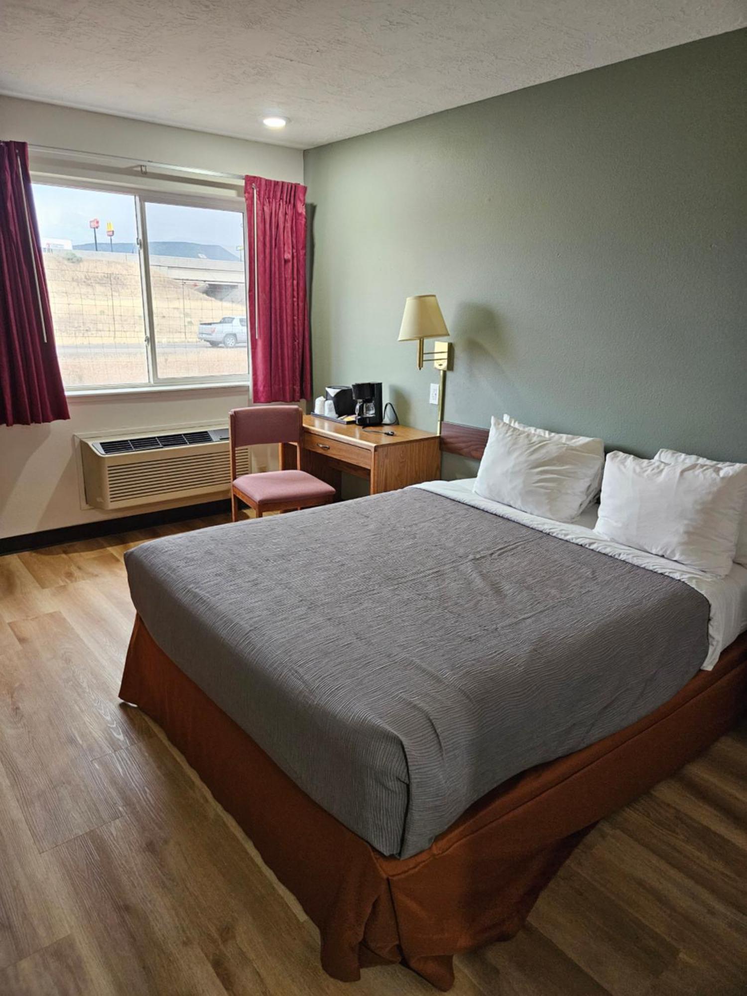 Hotel Zyva Beaver Exterior photo